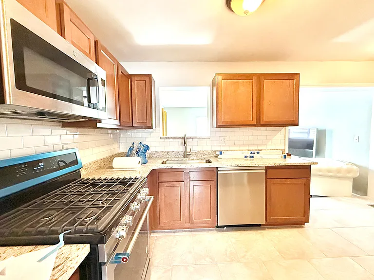 30658 Palmer Rd — Photo 5