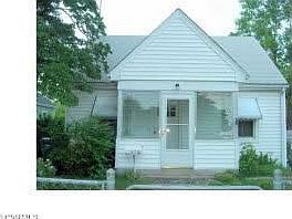 1st image of 2614 Parkside Ave