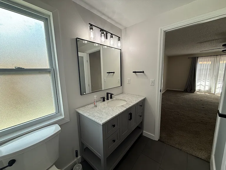 323 Sweetgum Ct — Photo 14
