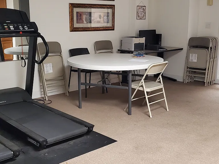 College Hill West Point Apts — Photo 8
