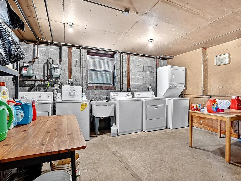 2148 South St — Photo 10