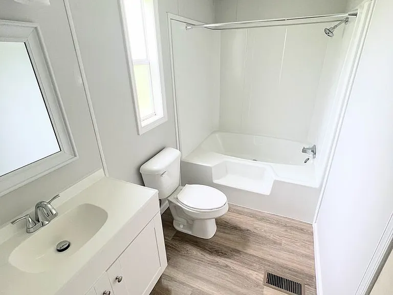 6408 Lawyers Rd — Photo 14
