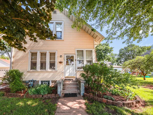 704 North St, Mazon, IL 60444