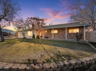 11505 Vicksburg Rd, Reno, NV 89508