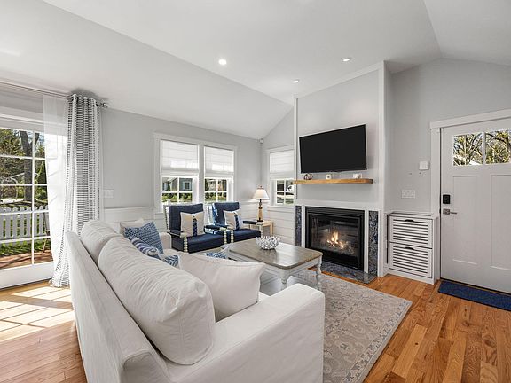 5th image of 16 Second Avenue #4