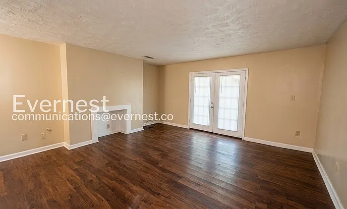 3575 Oakvale Rd #402 — Photo 4