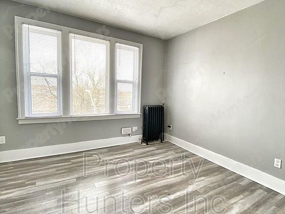 4th image of 2191 Ontario St Unit 6