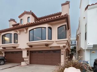 3448 Ocean Dr, Oxnard, CA 93035