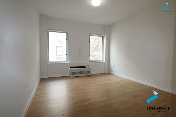 Rented by FirstService Realty (legacy) | media 14