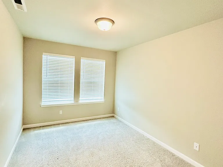 8315 SE Shale Ln — Photo 30