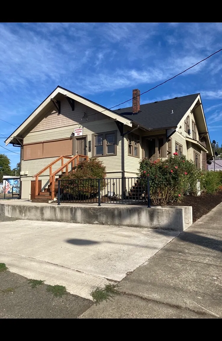 1 bed, 700 sqft, $1,000 — Photo 2