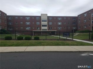 70 Grove Hill St APT 3W, New Britain, CT 06052