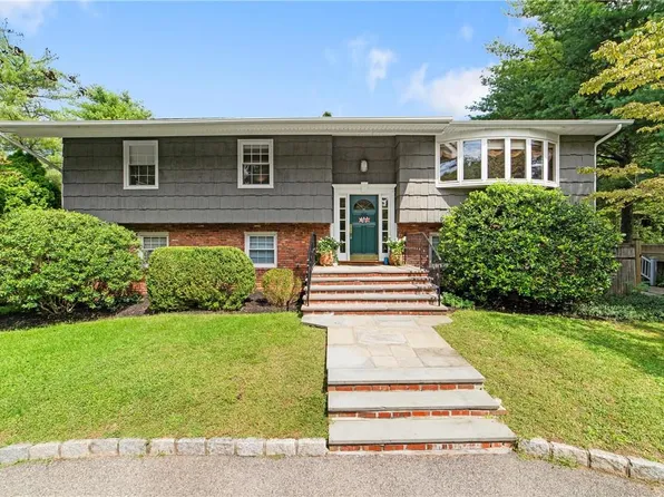 2510 Linette Court, Yorktown Heights, NY 10598