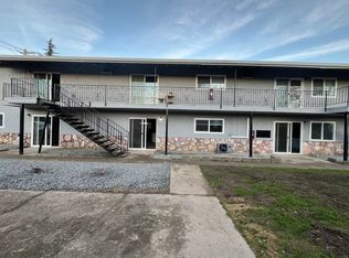 919 E Pine St APT B, Central Point, OR 97502