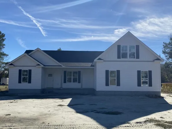 9469 Old River Road, Burgaw, NC 28425