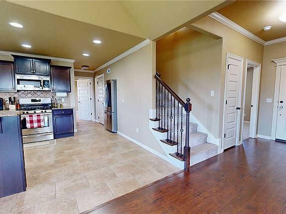 2nd image of 520 Sorrento Dr
