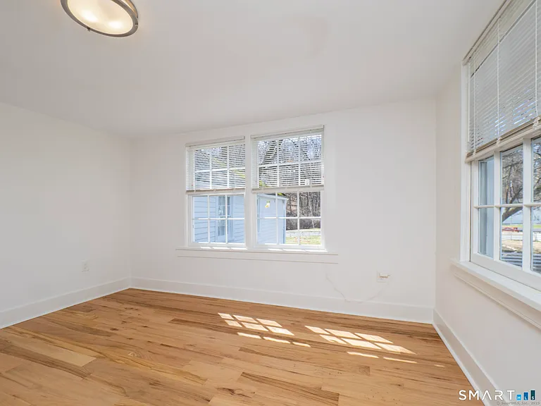 523 Danbury Rd #D — Photo 11