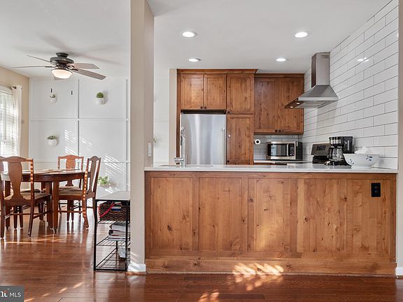 4th image of 6495 Brick Hearth Ct