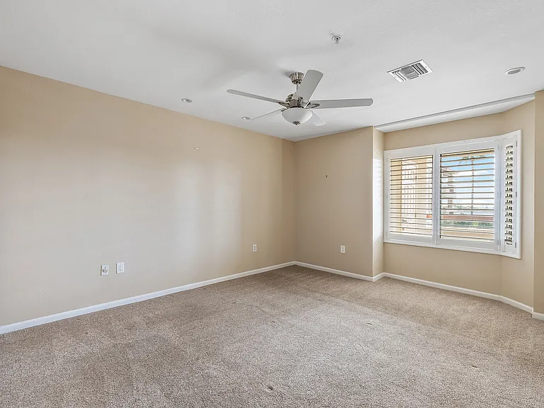 4200 N Miller Rd #428 — Photo 21