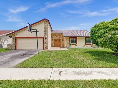 8511 NW 54th St, Lauderhill, FL, 33351