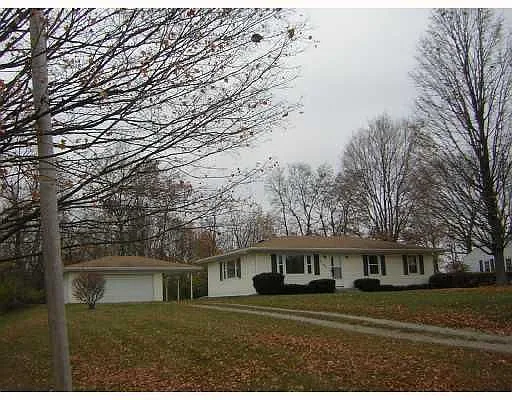 2105 W Mile Rd photo 1