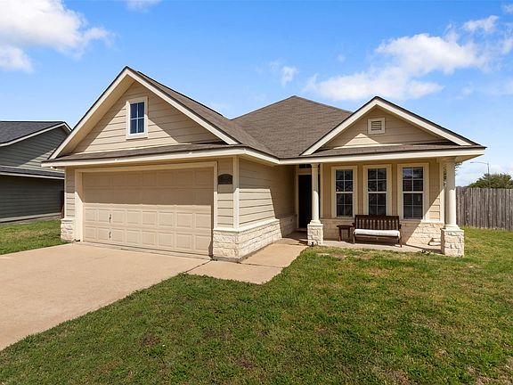 2nd image of 3907 Bridgeberry Ct