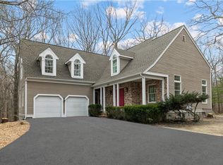 205 Shady Hill Dr, East Greenwich, RI 02818