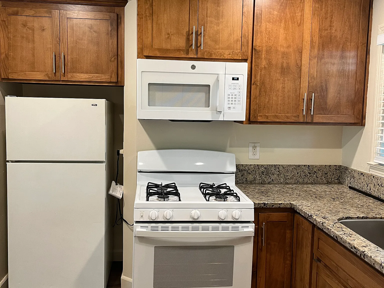 1 bed, 650 sqft, $1,545 — Photo 2