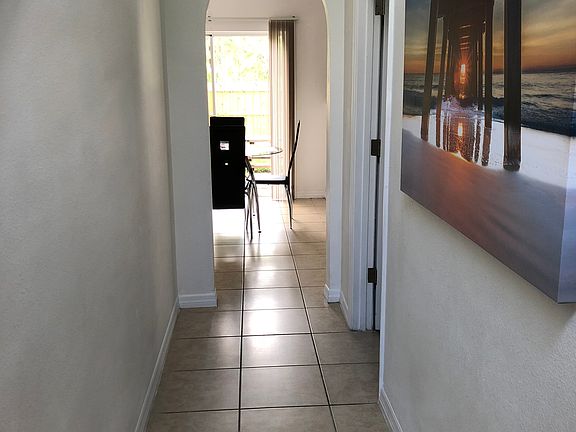 4th image of 1345 Banbridge Dr