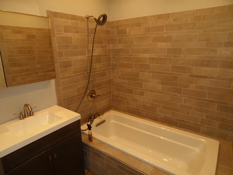 1521 W Farwell Ave #2A — Photo 14