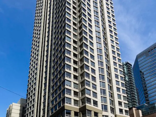 440 N Wabash Ave APT 604, Chicago, IL 60611