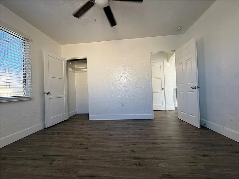 1739 Moffett St #2 — Photo 10