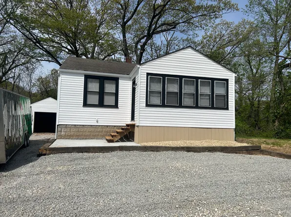 8003 N Illinois St, Caseyville, IL 62232