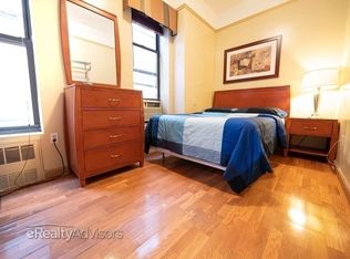 209 E 14th St #2K, New York, NY 10003
