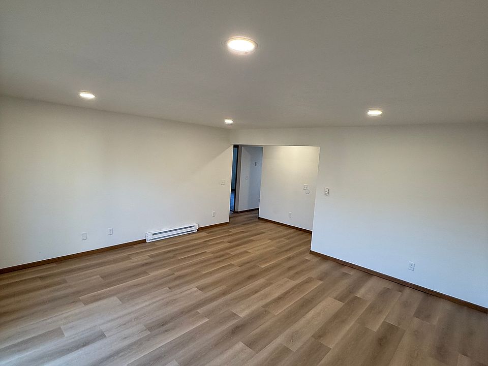 1st image of 1161 Minns Dr #6