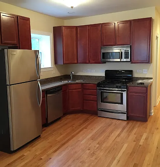 3810 W Belle Plaine Ave #1 — Photo 2