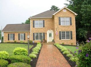 305 Updike Pl, Danville, VA 24541