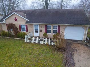 808 Timberline Dr, Danville, IL 61832