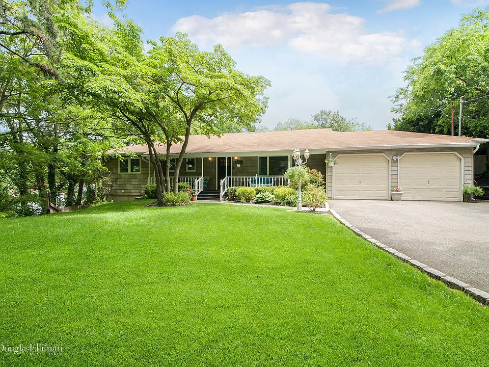 1st image of 1 Laurel Dr
