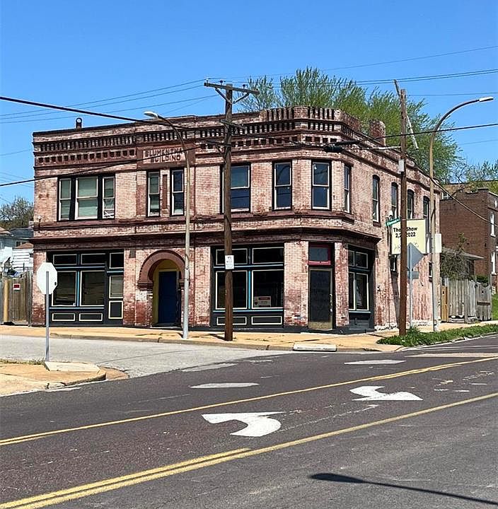 1st image of 5827 S Broadway