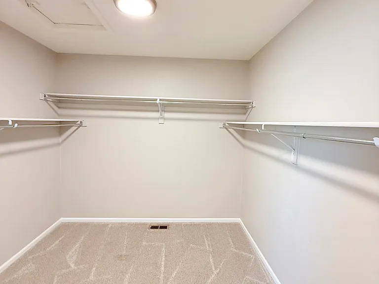 4726 N Hannibal St — Photo 14