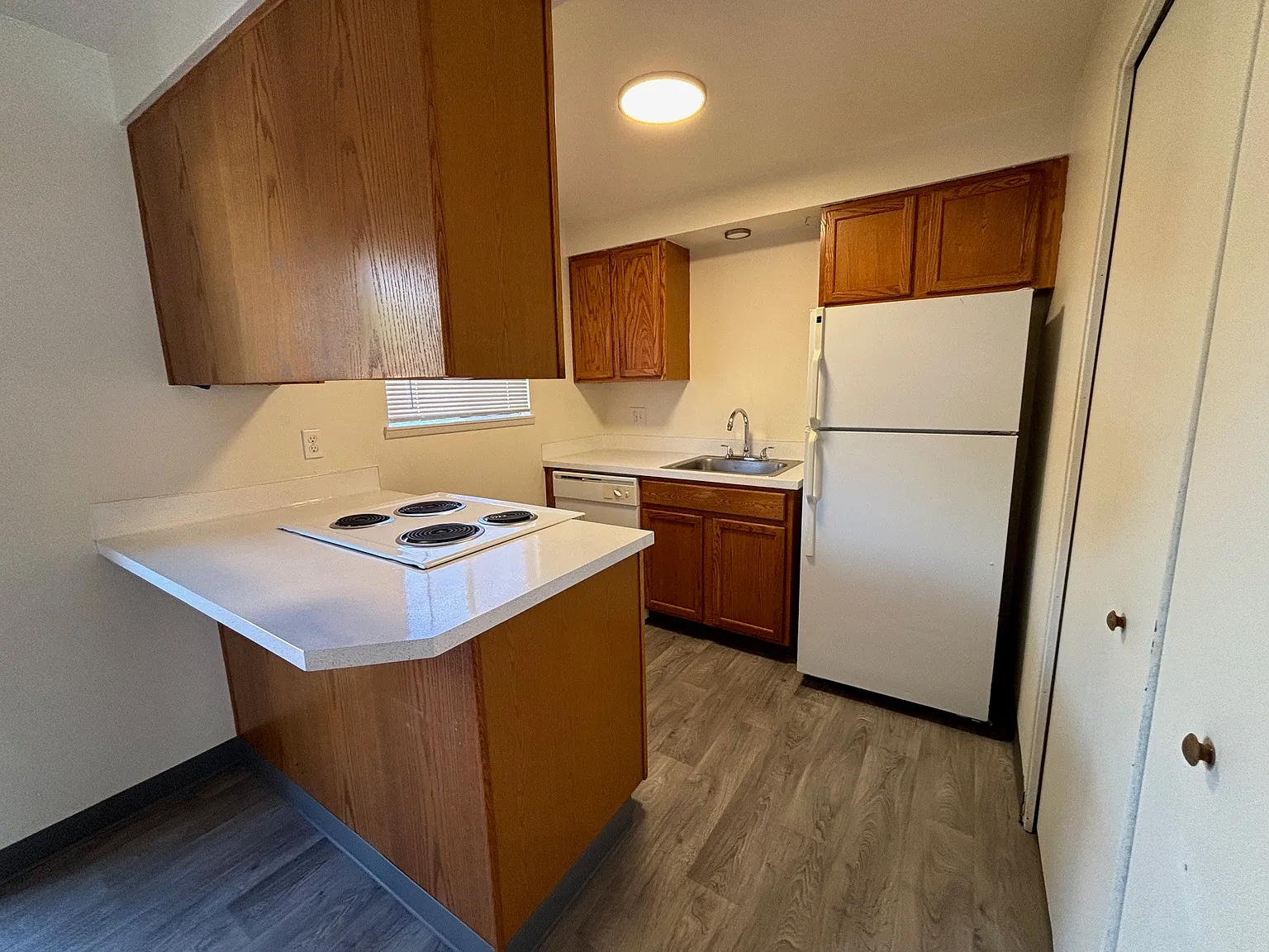72nd - 395 — Photo 3