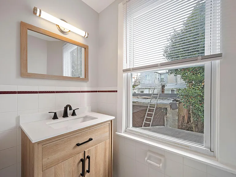 4523 Baker St — Photo 14