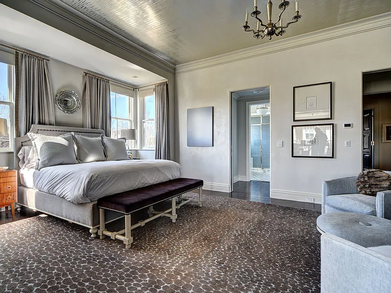 41 Halsey Ln — Photo 13