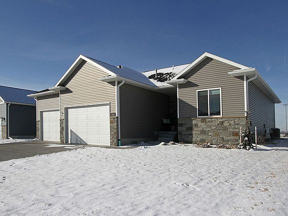 2nd image of 11641 N 142nd St