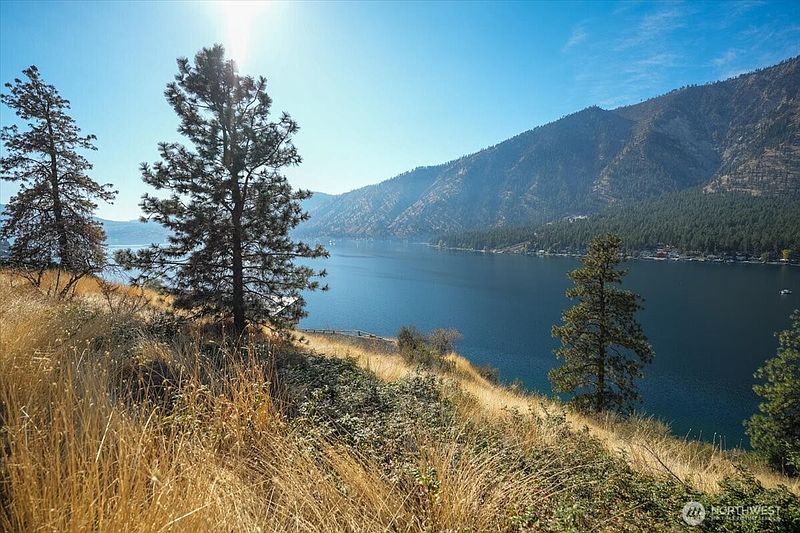 4th image of 0 Chelan Boulevard Lot 545