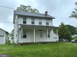 15 Cinder Rd, New Providence, PA 17560