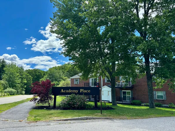 11 Academy Place #36, Saco, ME 04072