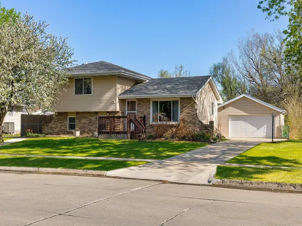 1610 NW 10th St, Ankeny, IA 50023