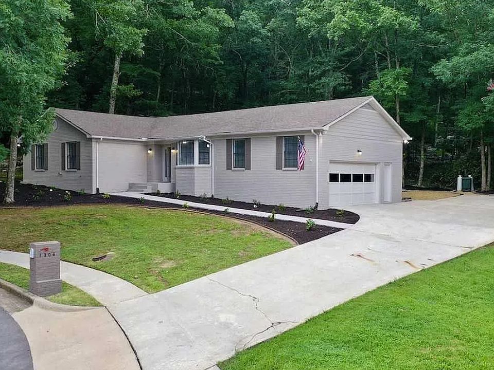 1st image of 1306 Teenajo Dr SE
